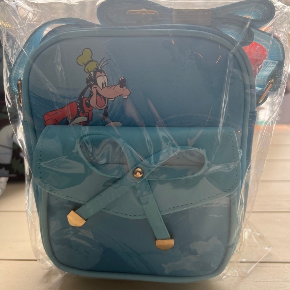 Disney Blue Goofy Crossbody Bag